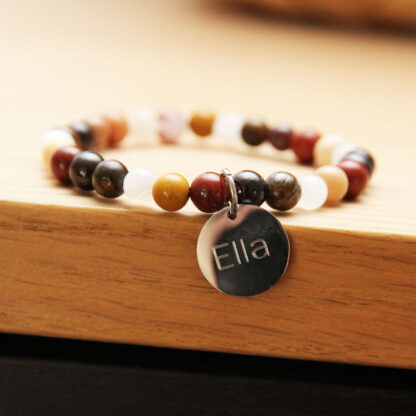 Le bracelet en pierre pour les super mamans est fabriqué dans mon atelier à carcassonne