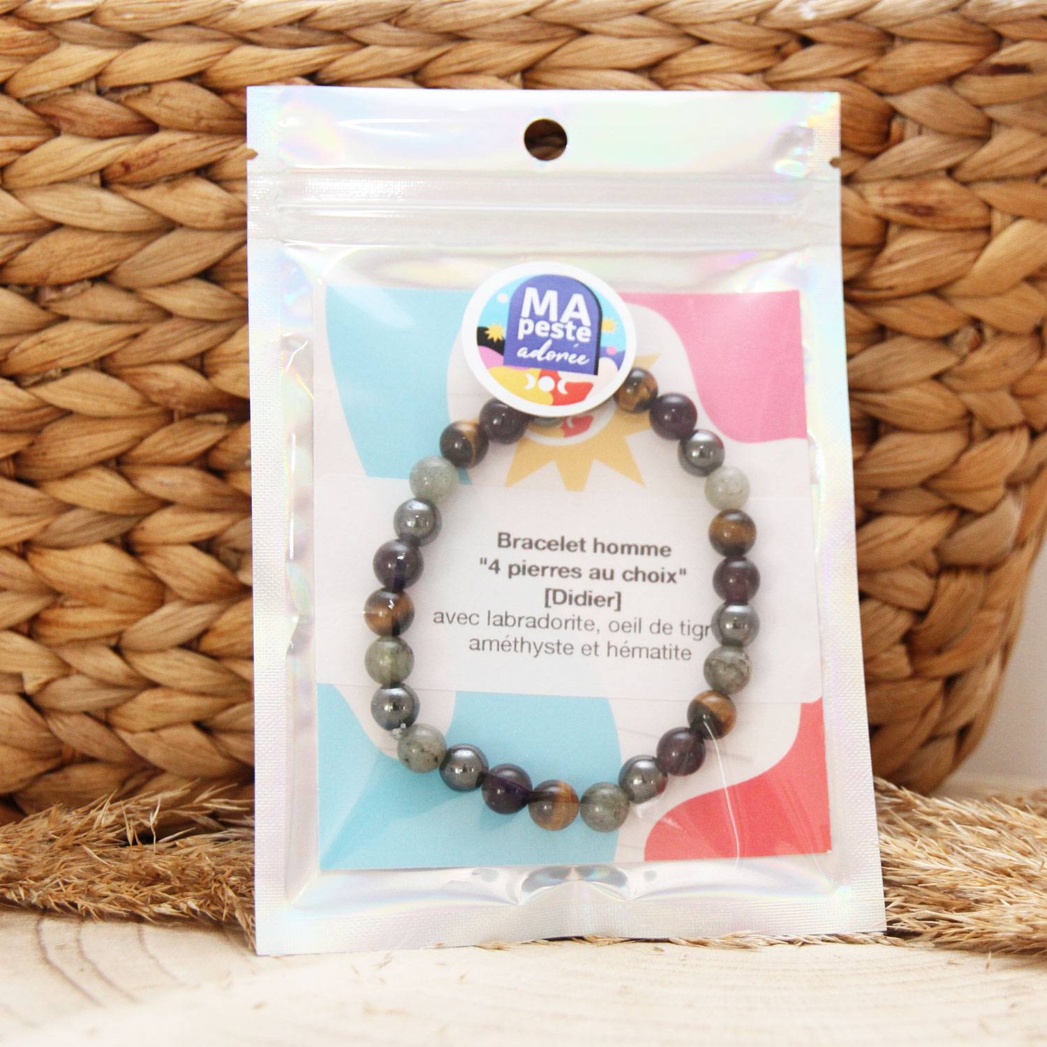 Chaque bracelet en pierres est unique