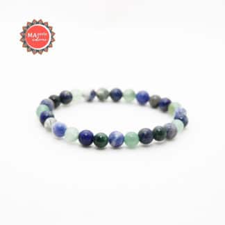 C'est un bracelet en pierres naturelles avec synergie contre le stress et l'anxiété
