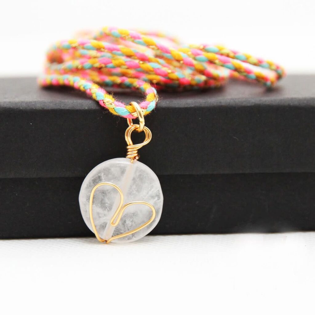 Collier lithothérapie avec cristal de roche