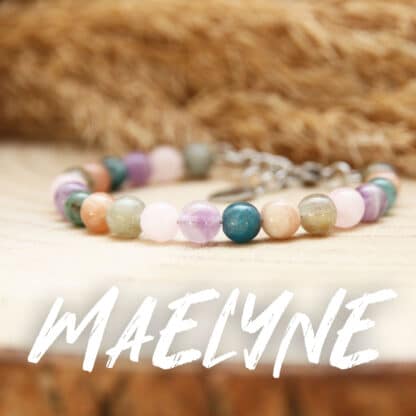 Chaque bracelet de soin est réalisé avec des pierres naturelles qui correspondent aux besoins de votre enfant