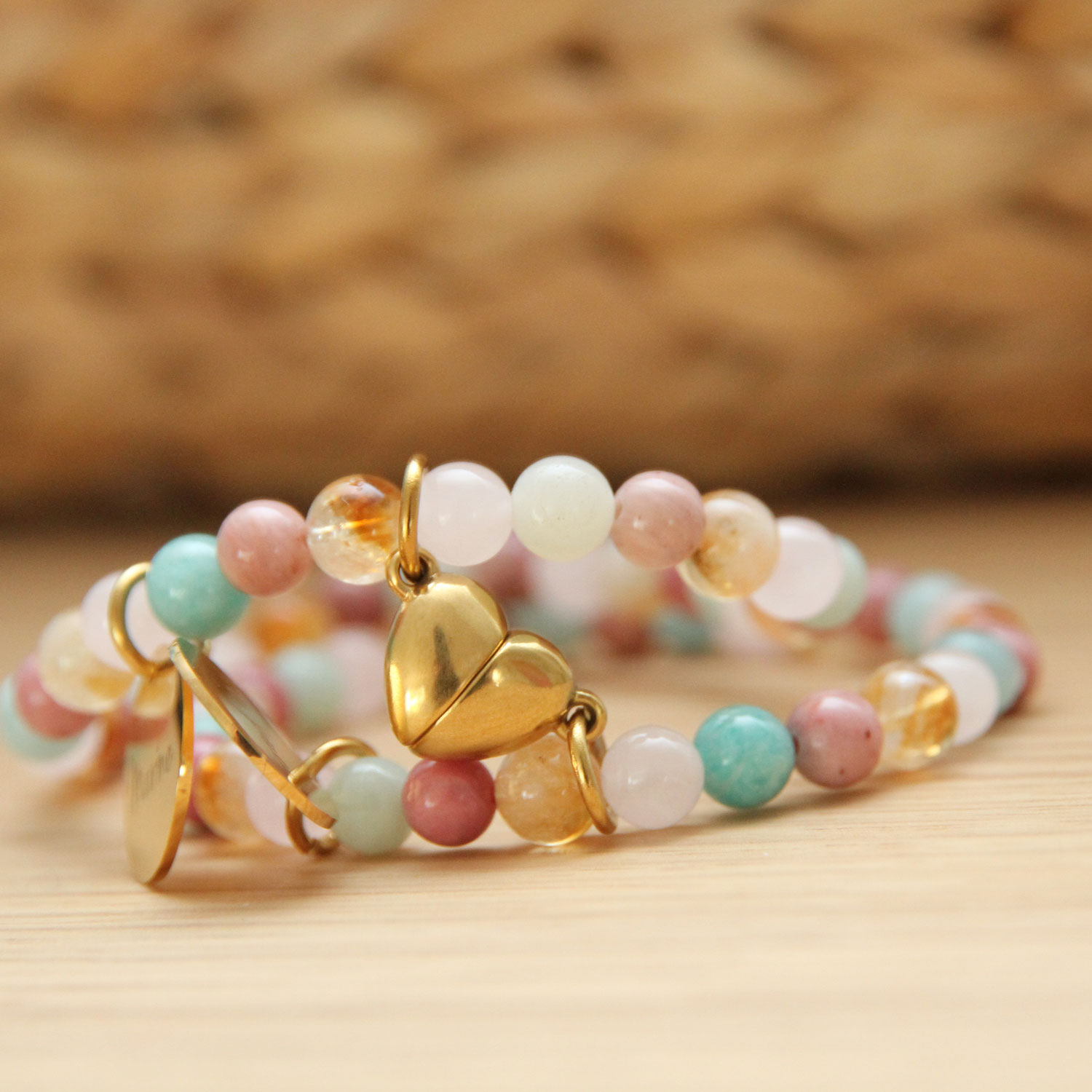 Les bracelets mère et fille se connecte via un coeur magnétique