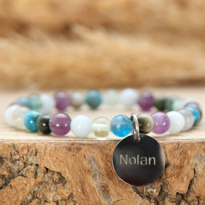 Chaque bracelet contient des pierres naturelles bénéfiques à la mémoire, la mémorisation, l'apprentissage, le calme et la sérénité