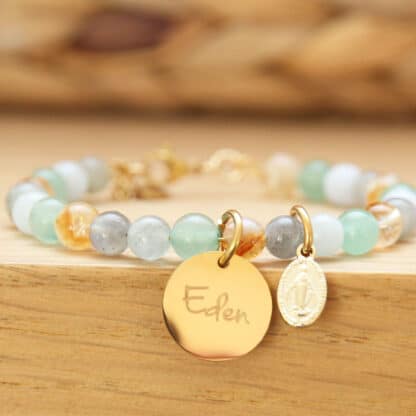 Bracelet de baptême pour enfant avec médaille gravée