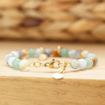 Bracelet avec pierres naturelles pour un baptême garçon ou fille