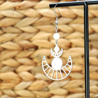 Boucles En phase en acier argenté avec pierre naturelle et breloque phases de la Lune
