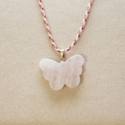 Collier en quartz rose du Brésil – douceur et sécurité affective.