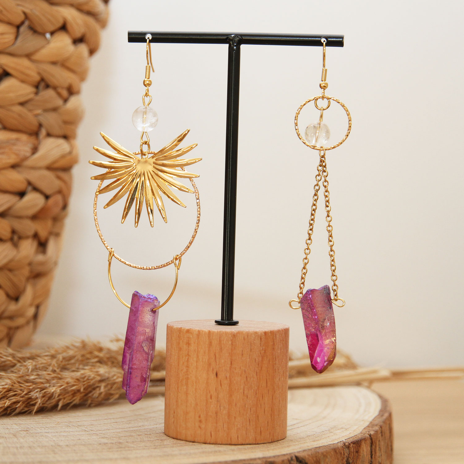 Boucles d'oreilles originales "Lizzie" xl et asymétriques avec quartz by Ma Peste Adorée