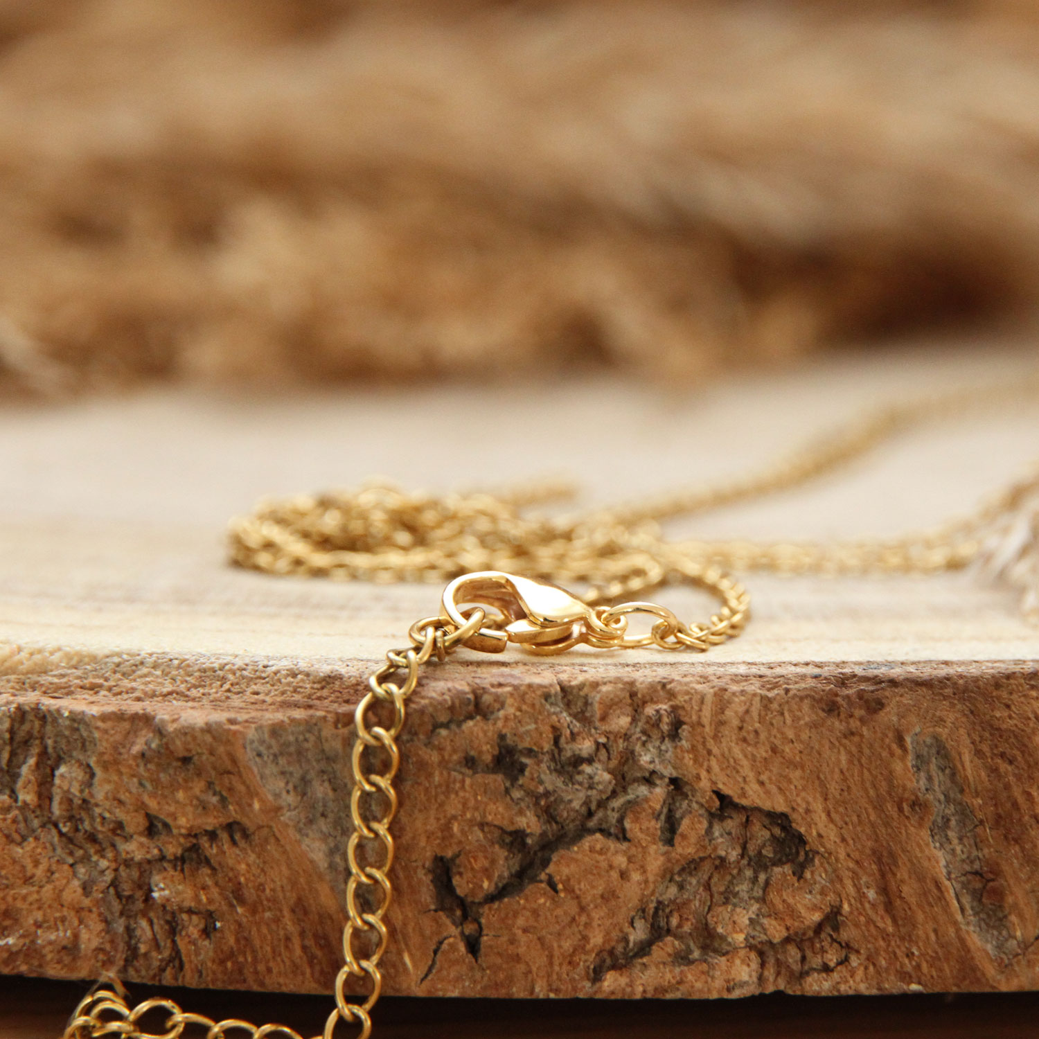 Découvrez la collection de bola de grossesse en pierres naturelles par Ma Peste Adorée