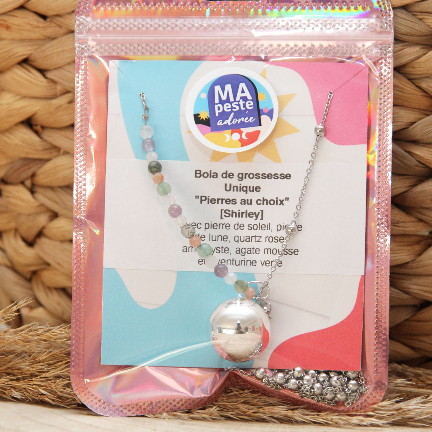 Les bolas de grossesse sont emballés avec soin pour un bijou prêt à offrir