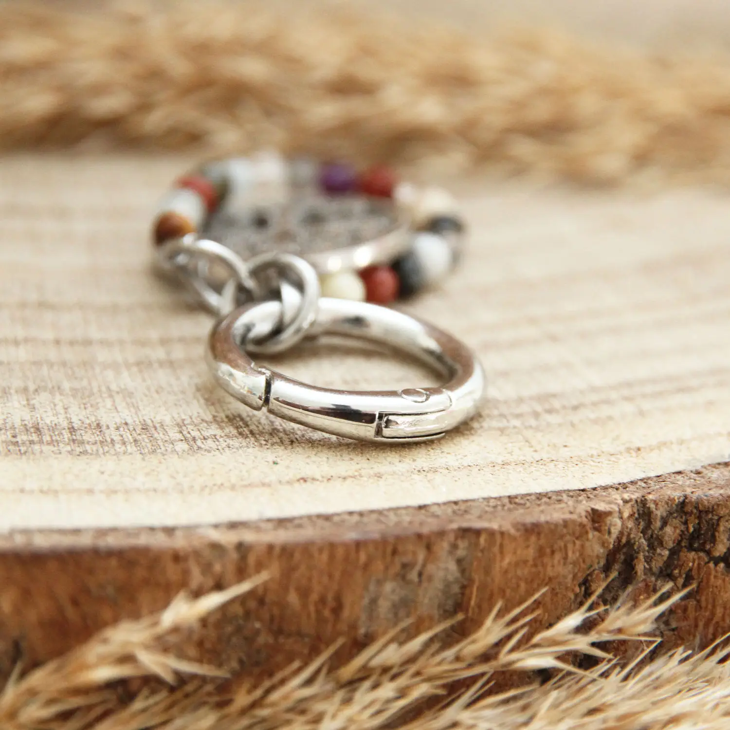 Bijou de sac Chemin de Vie en pierres naturelles – 20 pierres choisies selon votre date de naissance + pendentif Arbre de Vie en acier inoxydable