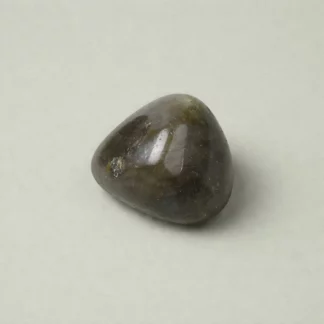 Pierre roulée de labradorite pas chère