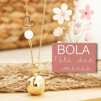 Bola de grossesse doré Fête des Mères avec pierre de lune 8 mm et pendentif cœur en acier inoxydable – bijou symbolique pour future maman.