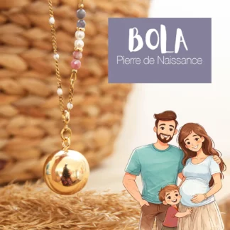 Bola de grossesse personnalisé avec pierres de naissance, pendentif 20 mm à carillon et chaîne dorée en acier inoxydable. Création Ma Peste Adorée