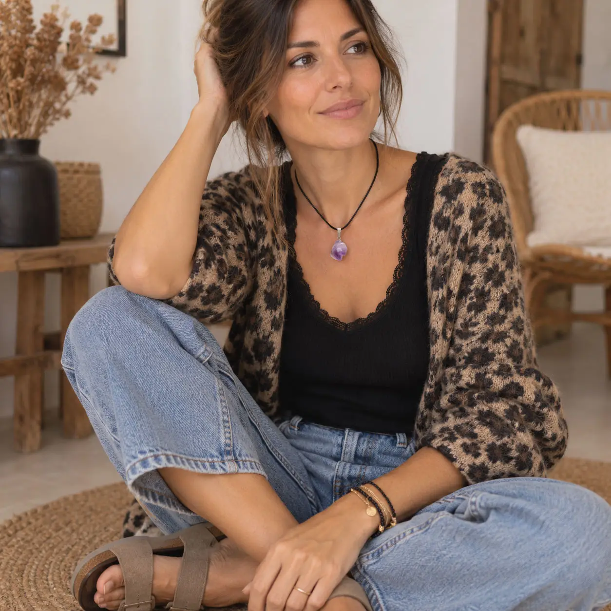 Un collier simple avec améthyste pour retrouver sérénité