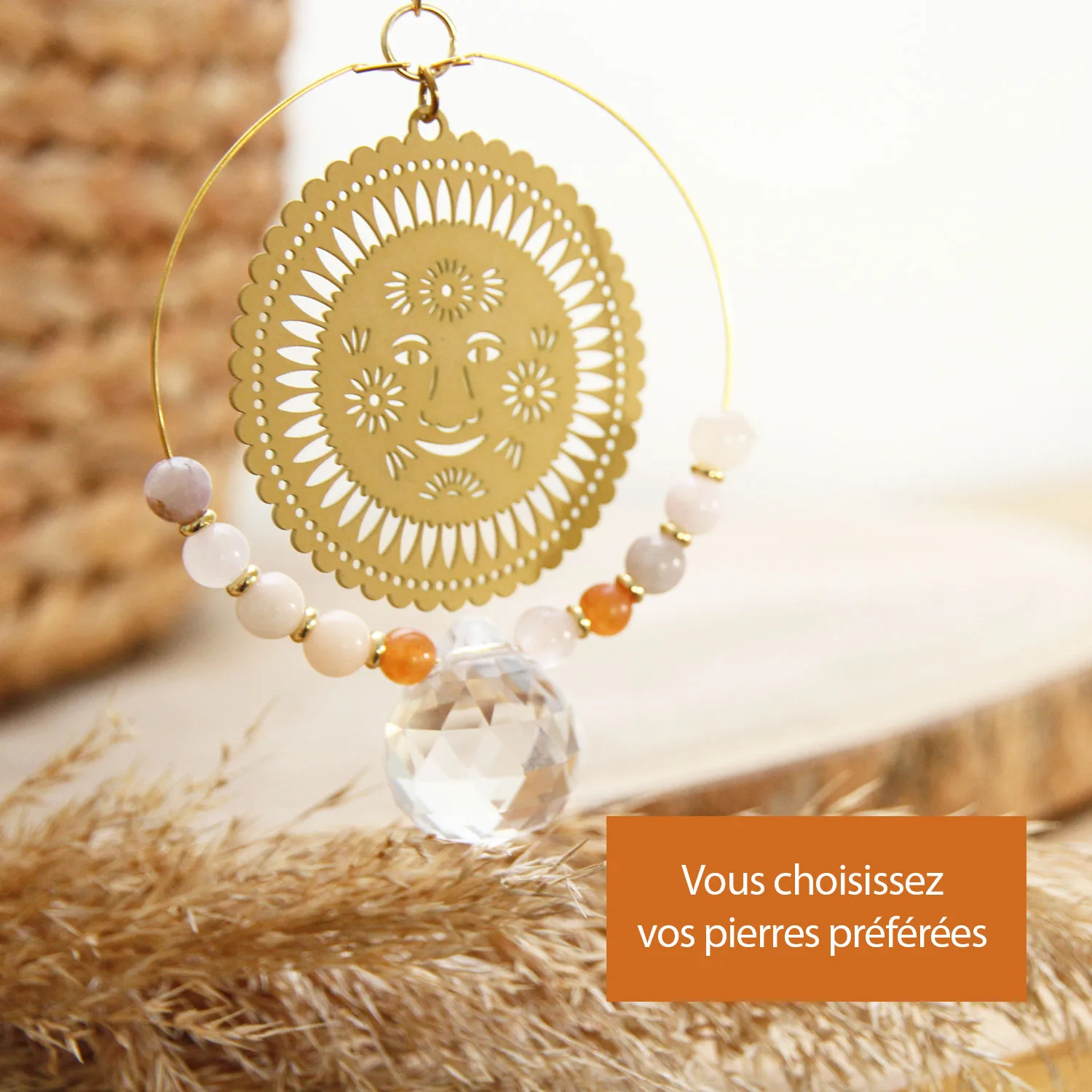 Attrape-soleil doré fait main avec pierres naturelles au choix
