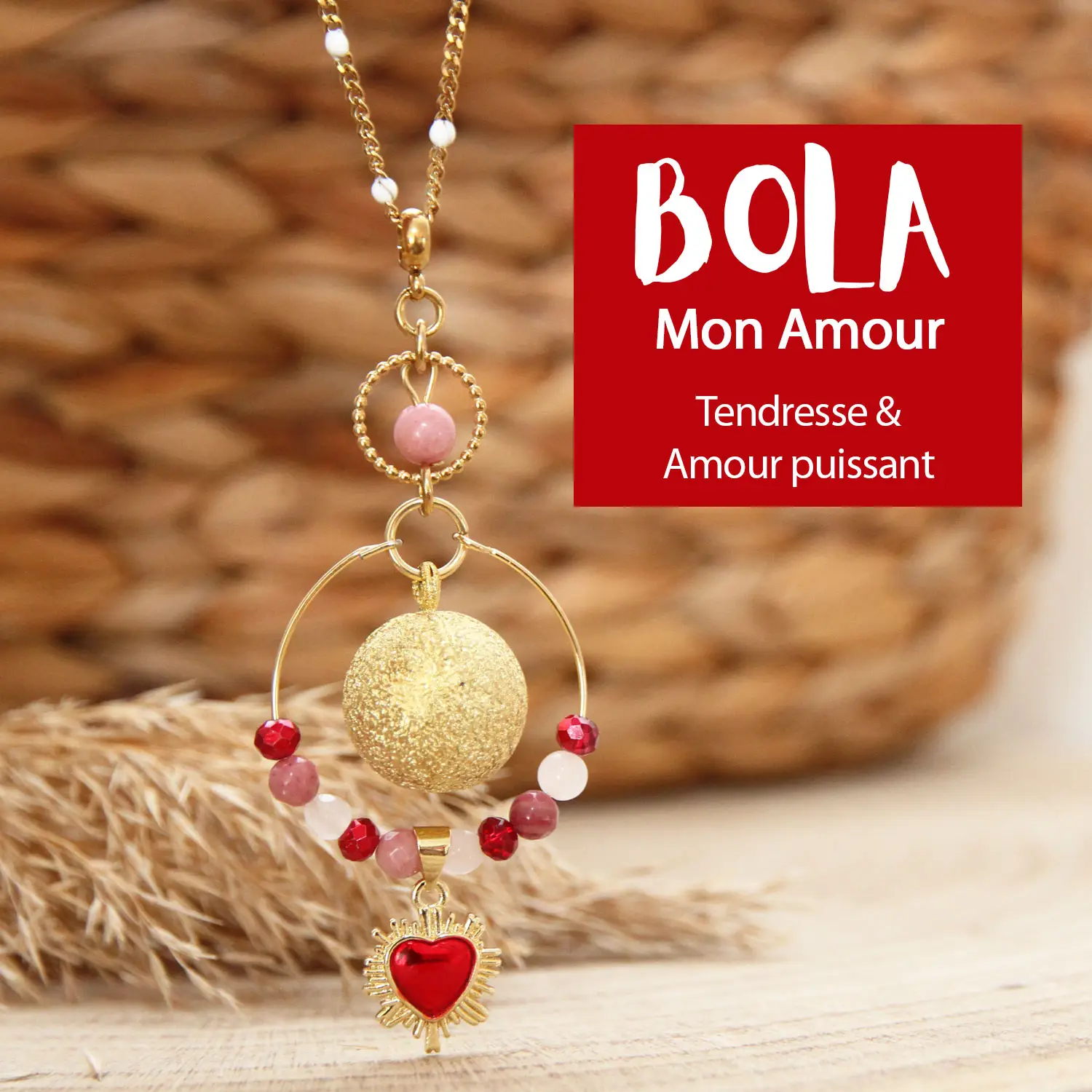 Bola de grossesse Mon Amour doré brossé 17 mm avec quartz rose et rhodochrosite. Une création Ma Peste Adorée
