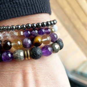 Comment mesure son poignet pour acheter un bracelet en pierres ?