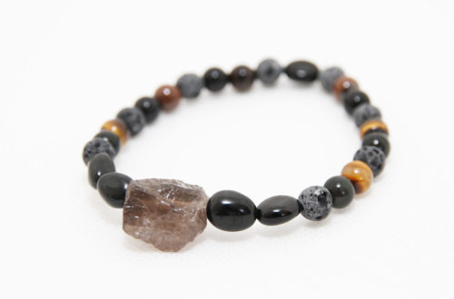 Un bijou de pierres naturelles en quartz fumé