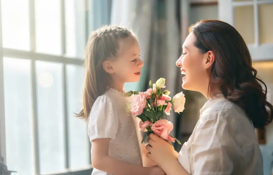 Offrir des fleurs à la fête des mères : 7 fleurs pour un bouquet parfait