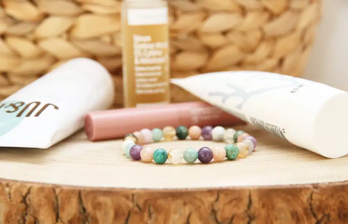 Mode & bijoux en pierres naturelles : le guide automne 2025